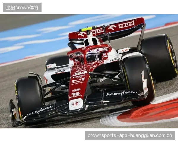 F1周冠宇模拟耐力赛训练升级，突破极限迎接赛道挑战