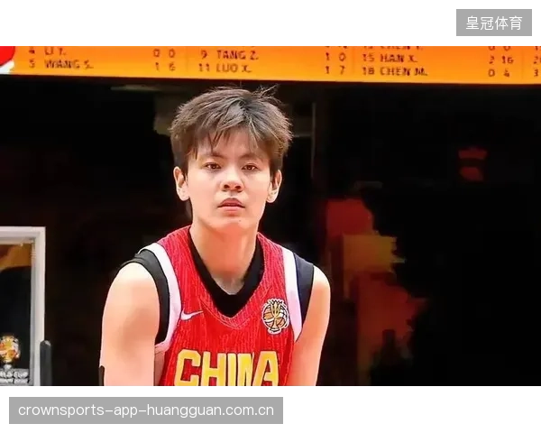杨舒予在场：超越想象的“净胜四十四”——如何让品牌故事在现实中“爆发”